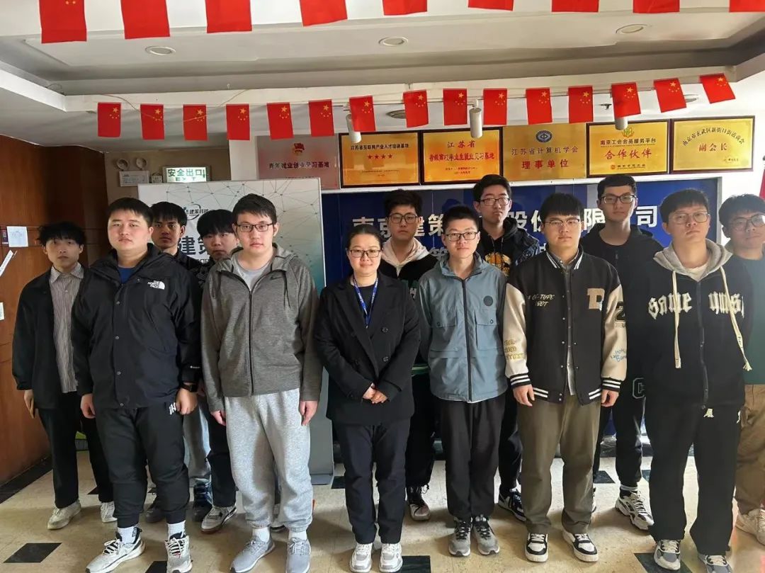 春天最美，萬(wàn)物復(fù)蘇，正是學(xué)習(xí)的好時(shí)光