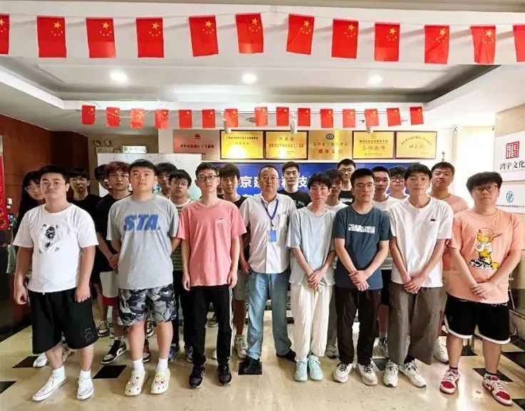 近期結(jié)班留影 | 百尺竿頭，更進(jìn)一步，加